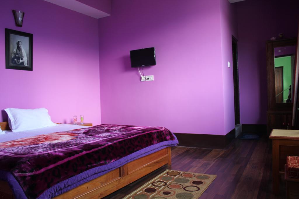 Hotel Valley View Pelling Exteriör bild